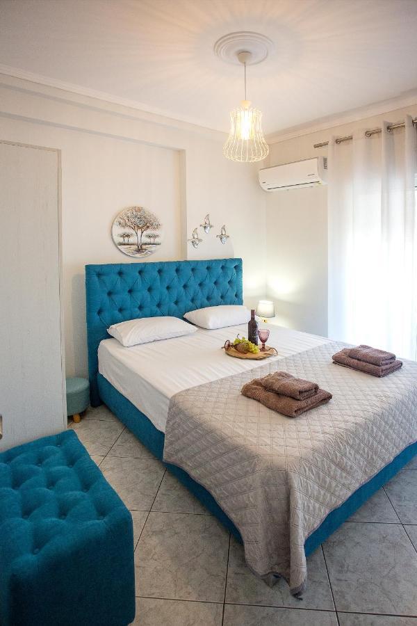 Holiday House Ioanna 2 - Loft Néa Péramos Buitenkant foto